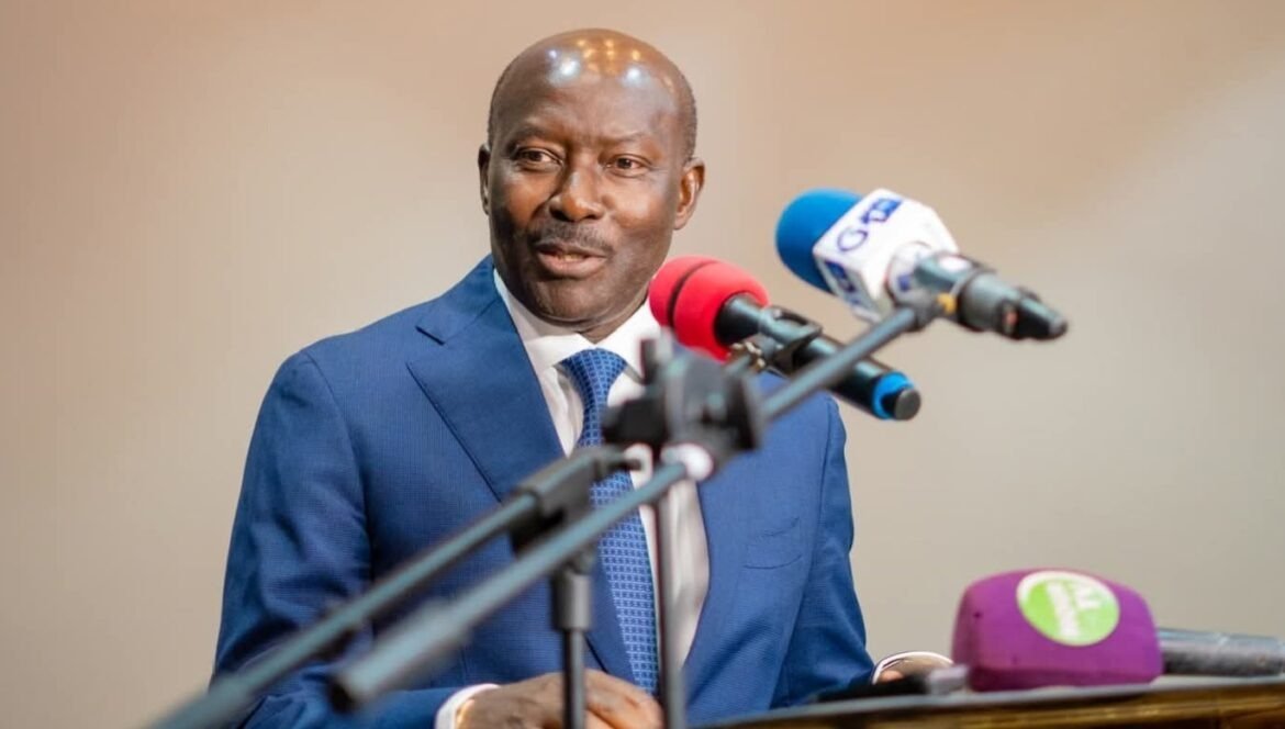  Anges Kevin NZIGOU présent la vision de la plateforme