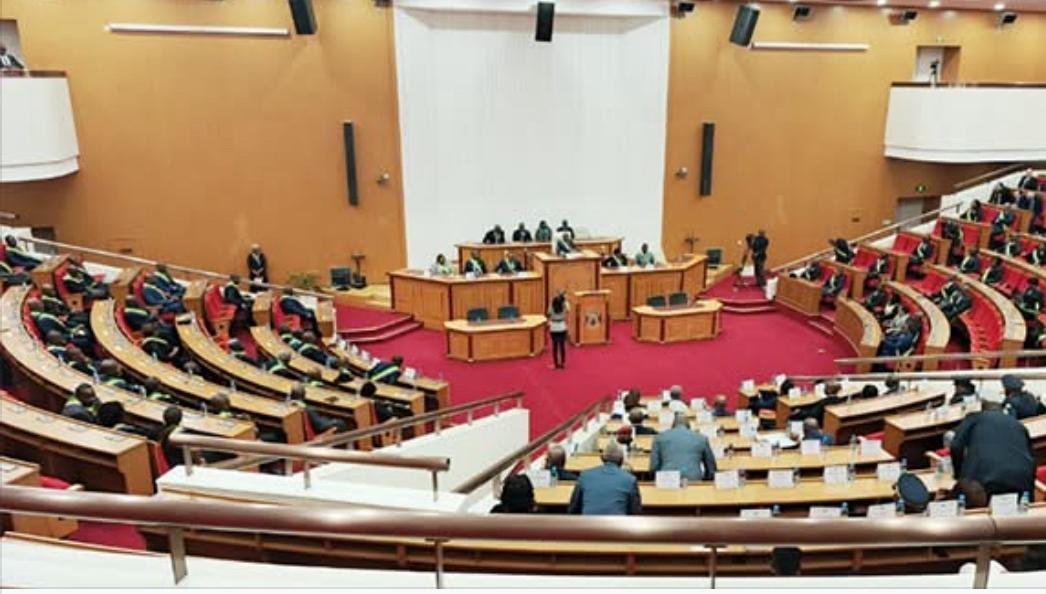 Déguerpissements en question : l’Assemblée nationale enterre la demande d’enquête