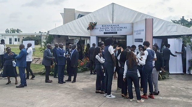 Souveraineté éducative et responsabilité collective : le Gabon renforce ses ambitions avec le Salon national du bachelier