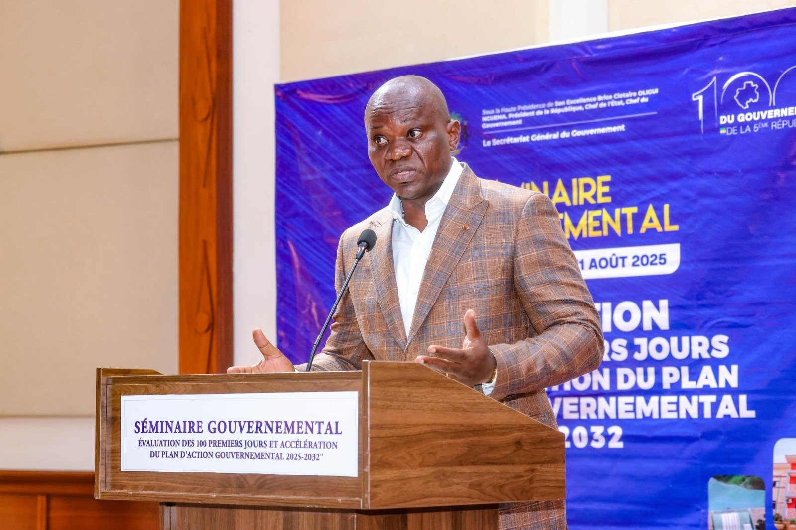 Séminaire gouvernemental : Oligui Nguema instaure une culture de suivi et d’évaluation continue