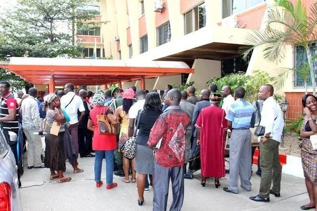 Gabon : La masse salariale de la Fonction publique bondit de 8,7% en 2024