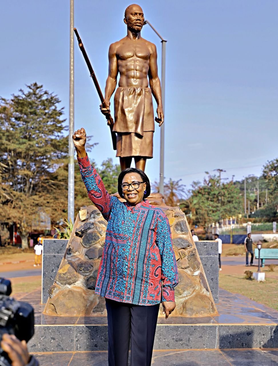 Lastoursville : Paulette Missambo conduit une marche pour l’unité et la cohésion