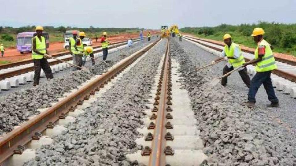 Belinga-Mayumba : Le Gabon se lance dans le plus grand projet ferroviaire d’Afrique centrale long de 972 km
