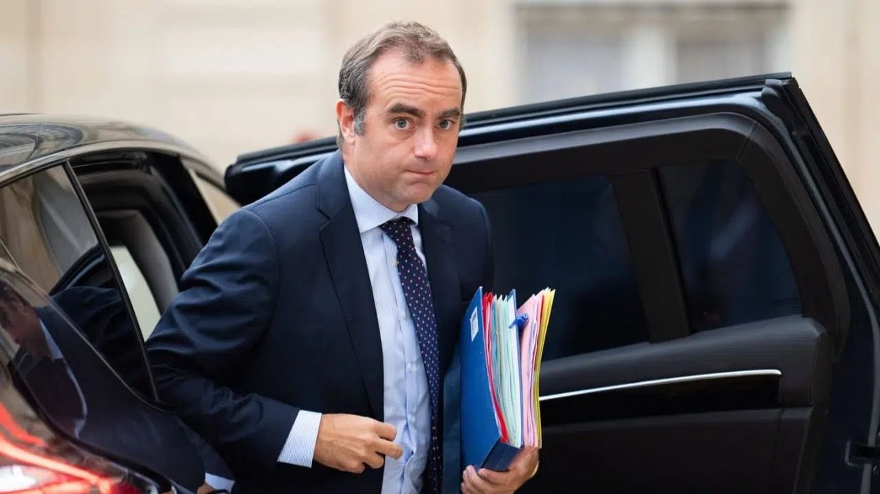 France : (encore) un nouveau Premier Ministre nommé par Emmanuel Macron