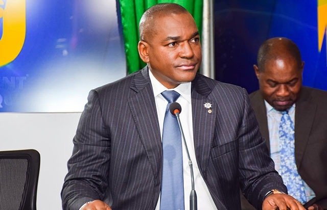 Transports : Ulrich Manfoumbi dévoile un plan de modernisation pour relancer le secteur