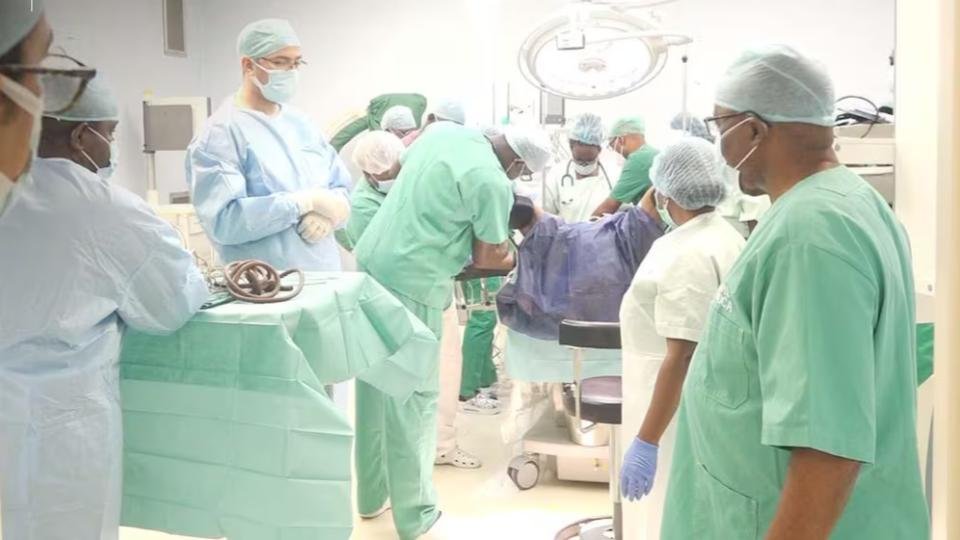 CHUL : Libreville abrite le premier congrès africain d’urologie