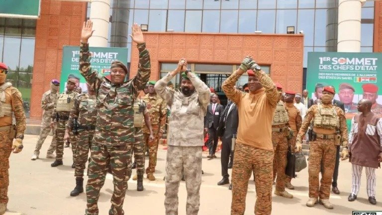Burkina, Mali, Niger : l’AES claque la porte de la CPI