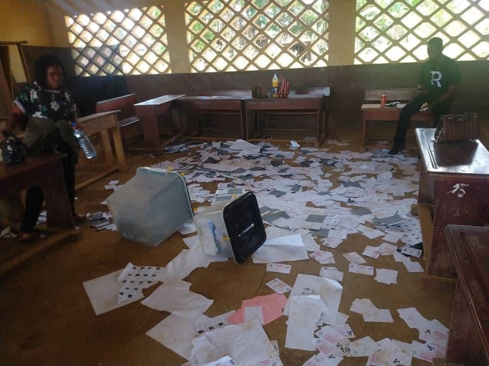 Scrutin du 27 septembre : la Ve République face à sa première catastrophe électorale