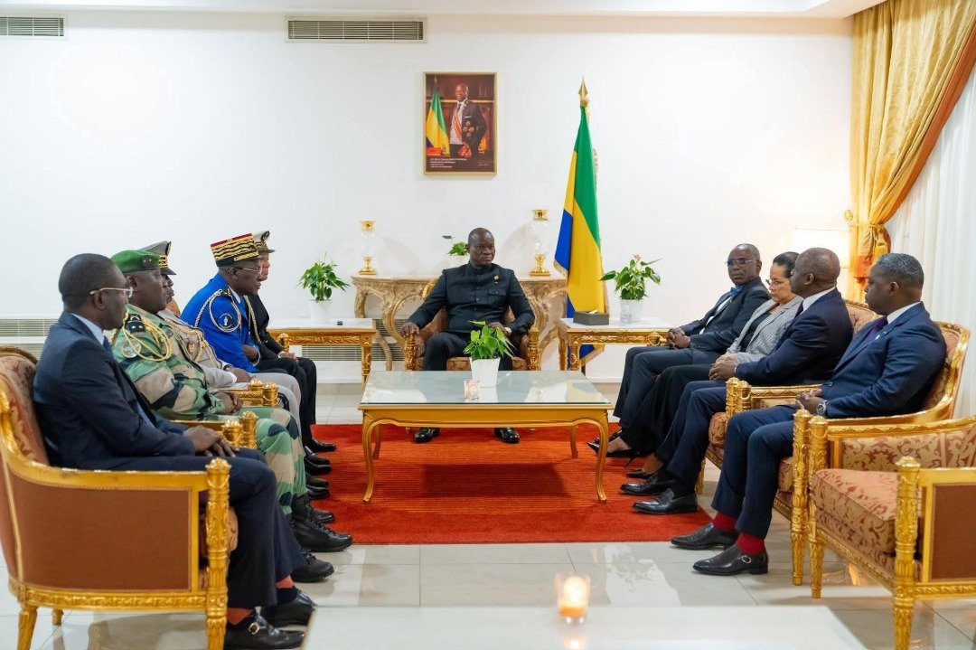 Election 2025 : De retour à Libreville, Oligui Nguema place la transparence des résultats électorale au cœur de son agenda