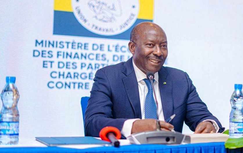 Finances publiques : le Gabon prévoit de lancer un audit de la dette extérieure pour restaurer sa crédibilité et la confiance des bailleurs