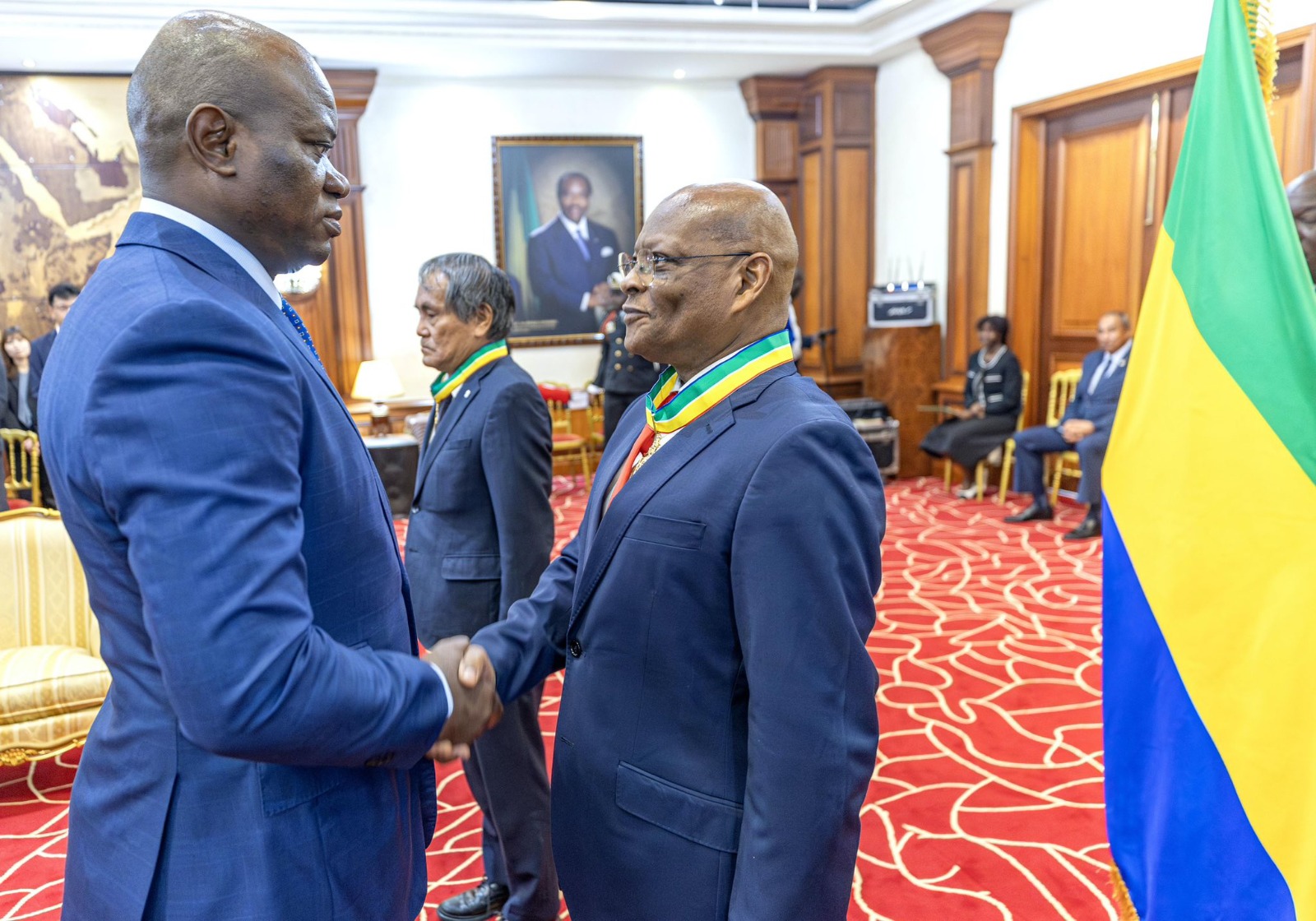 Oligui Nguema distingue deux partenaires clés : le Japon et la CEEAC à l’honneur au Palais Rénovation