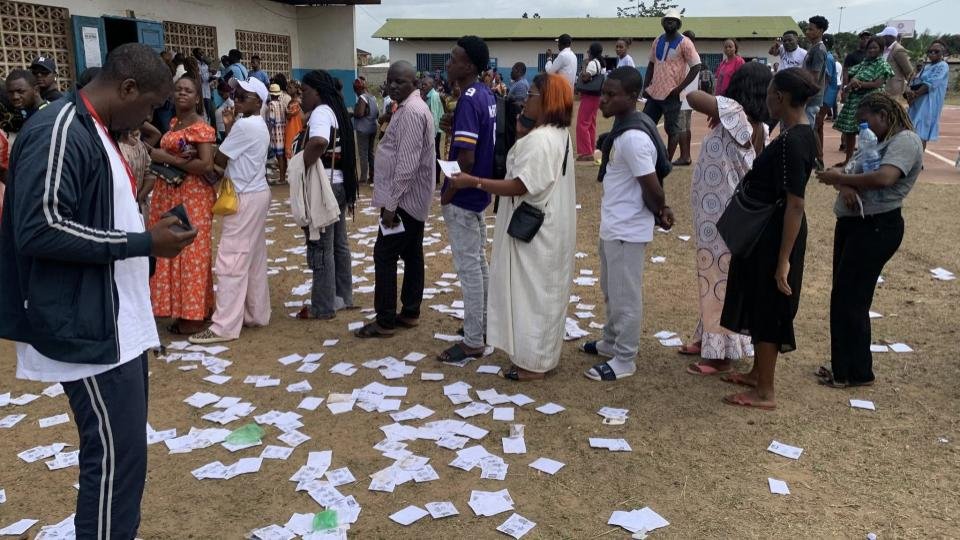  Anges Kevin NZIGOU présent la vision de la plateforme