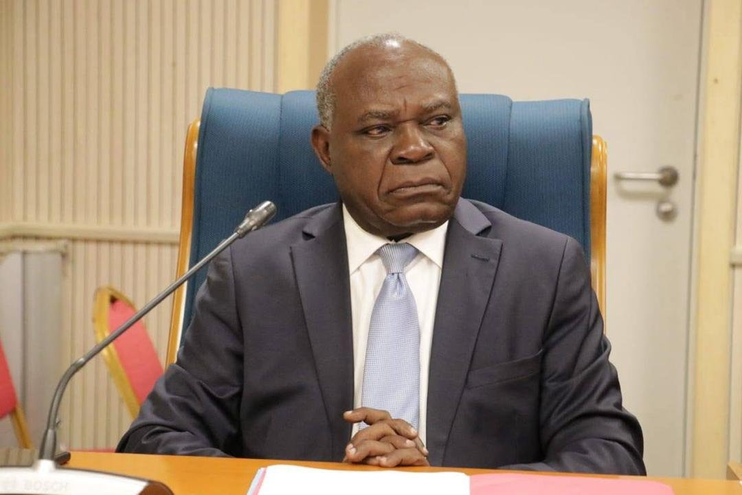  Anges Kevin NZIGOU présent la vision de la plateforme