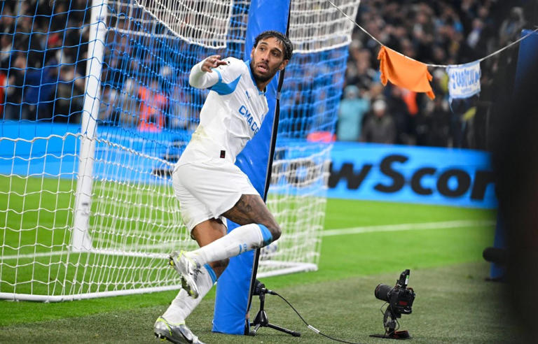 Football : un Aubameyang reversant porte l’OM en Ligue des Champions avec un doublé décisif