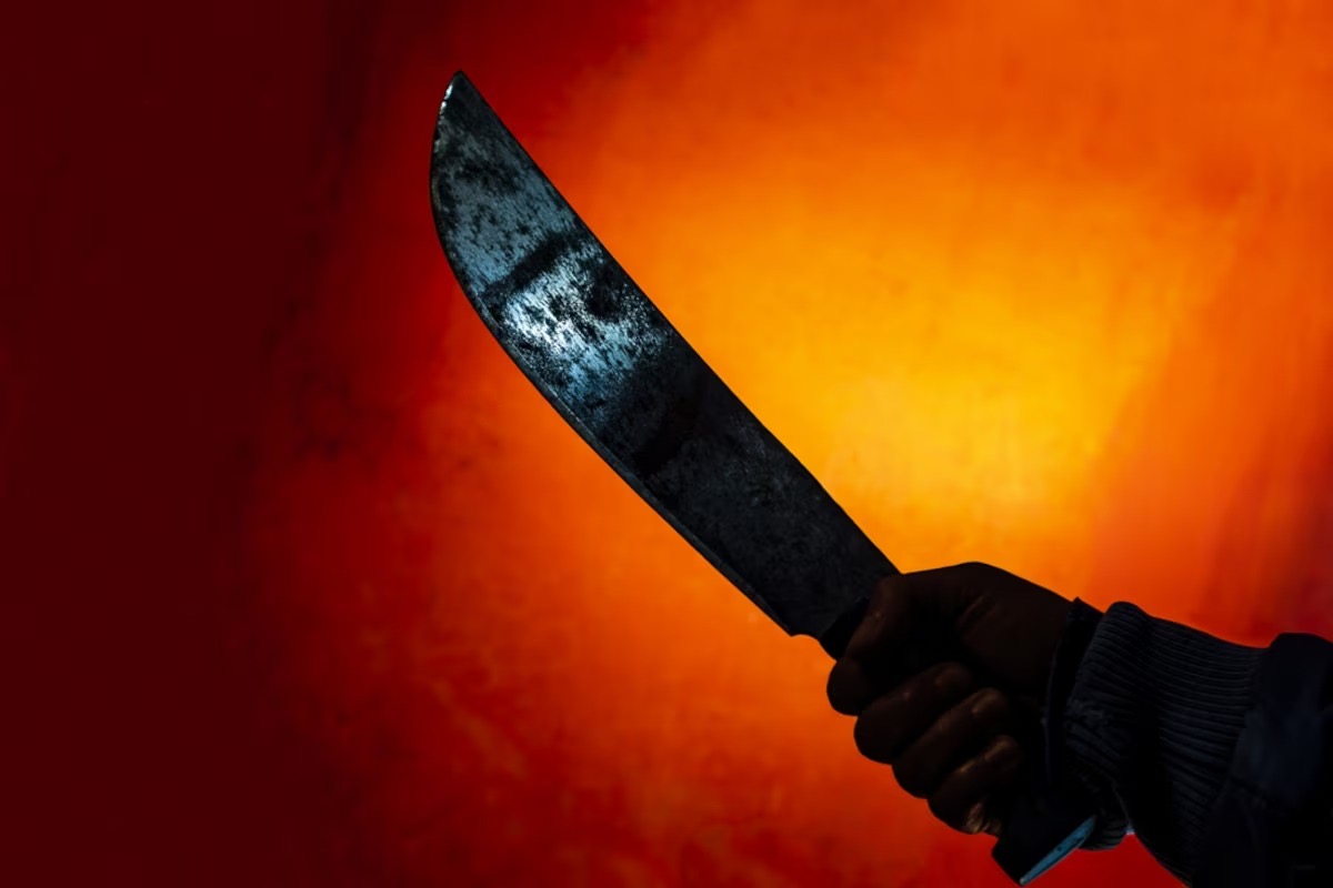 Oyem : un présumé cambrioleur se fait mutiler à la machette