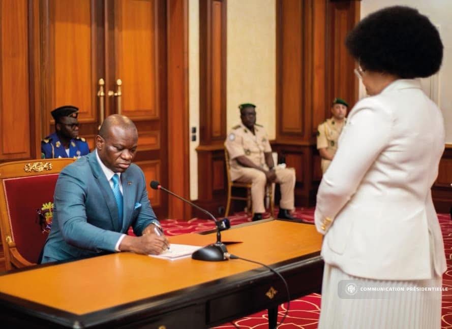 Conformité constitutionnelle : deux ministres quittent le gouvernement après leur élection au Sénat