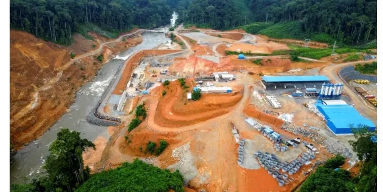 Kinguélé Aval : des délestages annoncés sur plusieurs jours pour le raccordement de la future usine hydroélectrique à la ligne haute tension de 225 kV