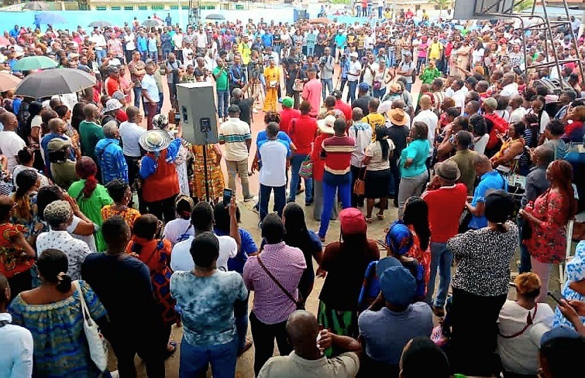 Crise dans l’éducation : quand le manque de transparence crispe