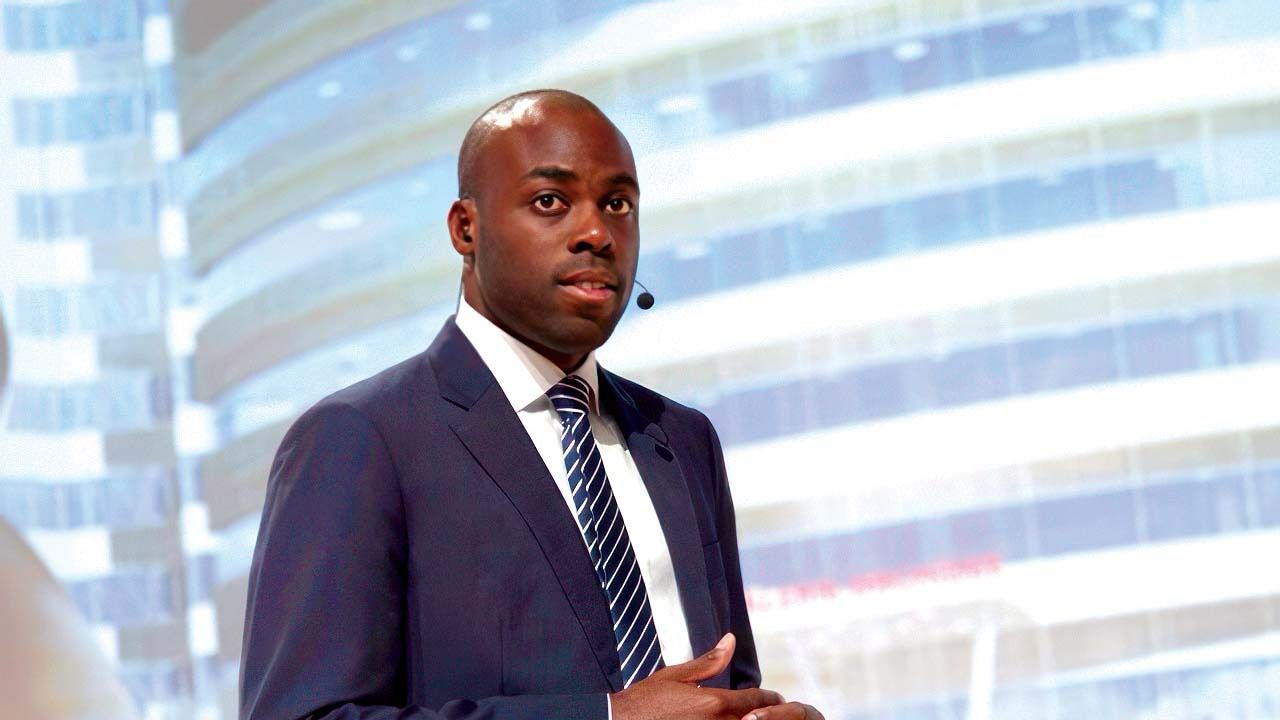  Anges Kevin NZIGOU présent la vision de la plateforme