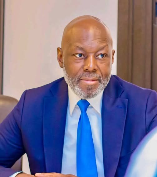 Gabon : Robert Brazza pressenti à la tête d’Africa N°1