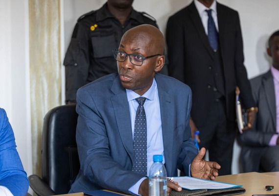  Anges Kevin NZIGOU présent la vision de la plateforme