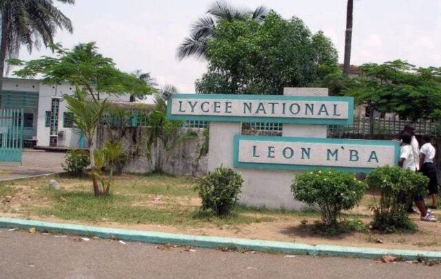 Tragédie au Lycée Léon Mba : suspension des cours pour deux jours