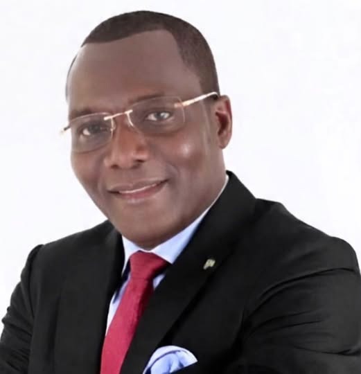 « Mbanié : perdue juridiquement, pas encore définitivement » : Ali Akbar Onanga Y’Obegue appelle à une riposte stratégique de l’État