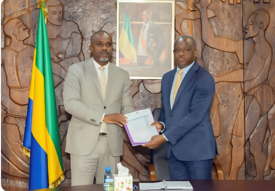 Secteur pétrolier : Remise officielle du rapport de la commission tripartite