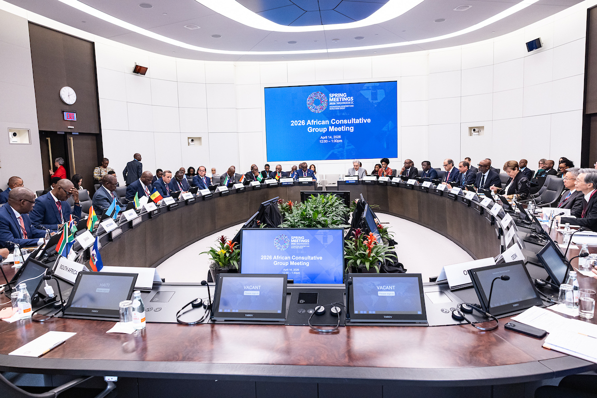  Anges Kevin NZIGOU présent la vision de la plateforme