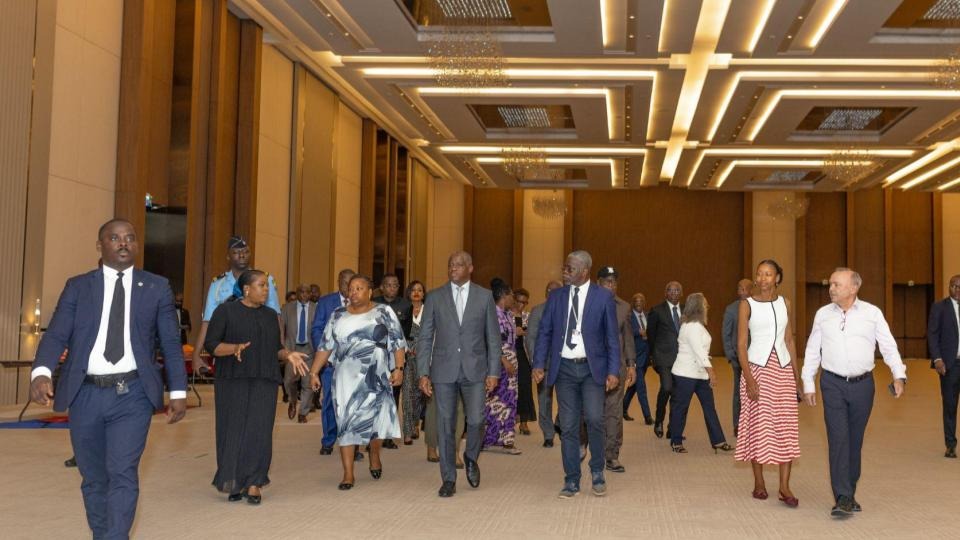  Anges Kevin NZIGOU présent la vision de la plateforme