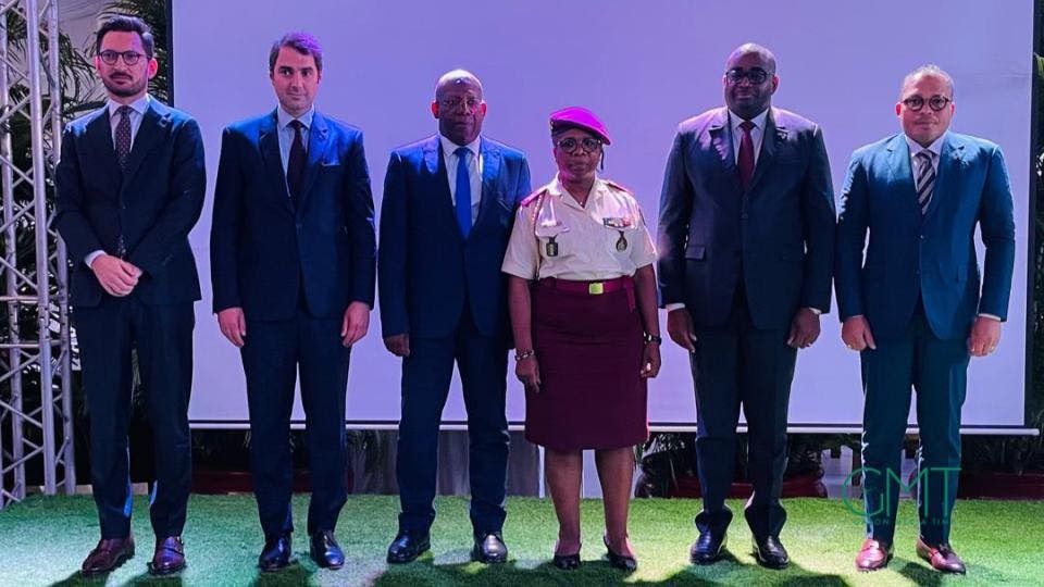  Anges Kevin NZIGOU présent la vision de la plateforme