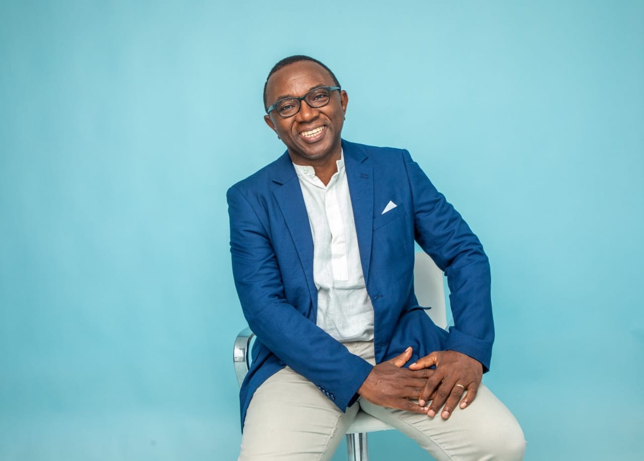  Anges Kevin NZIGOU présent la vision de la plateforme