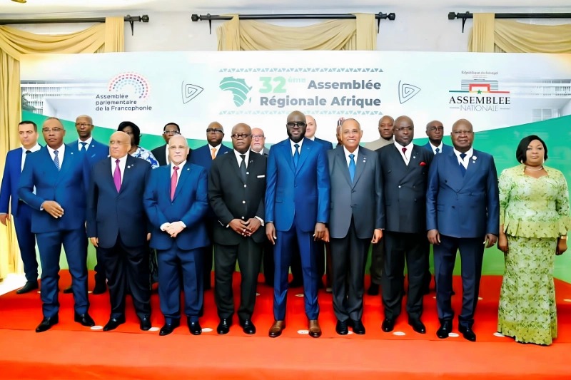  Anges Kevin NZIGOU présent la vision de la plateforme