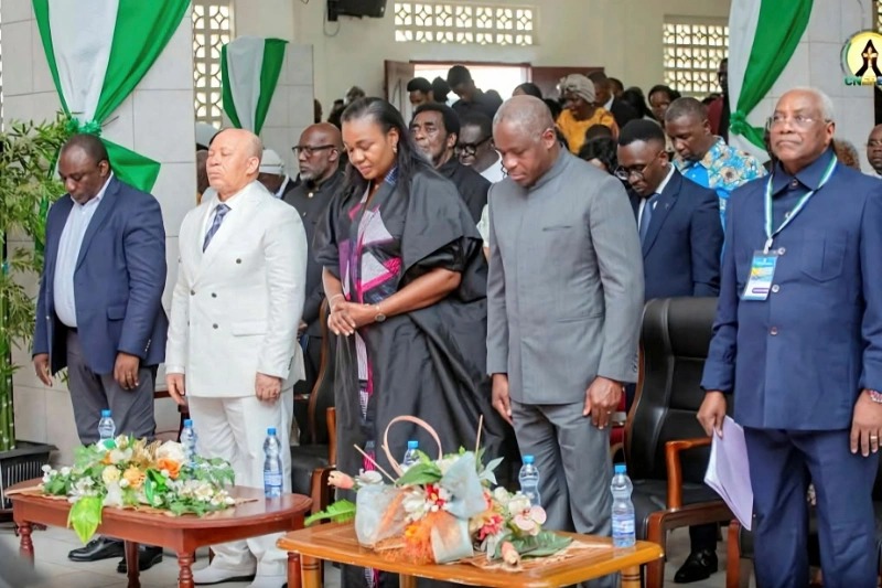  Anges Kevin NZIGOU présent la vision de la plateforme