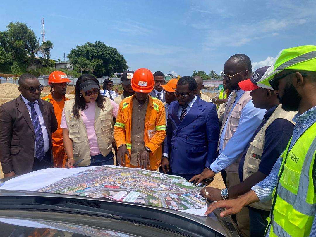 Libreville : Construction prochaine d’un plateau sportif et des toilettes publiques au quartier charbonnage.