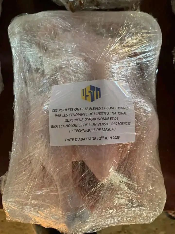 Parlons de nos provinces : à Franceville, le poulet "made in USTM", fruit du savoir faire des étudiants, fait son entrée sur le marché