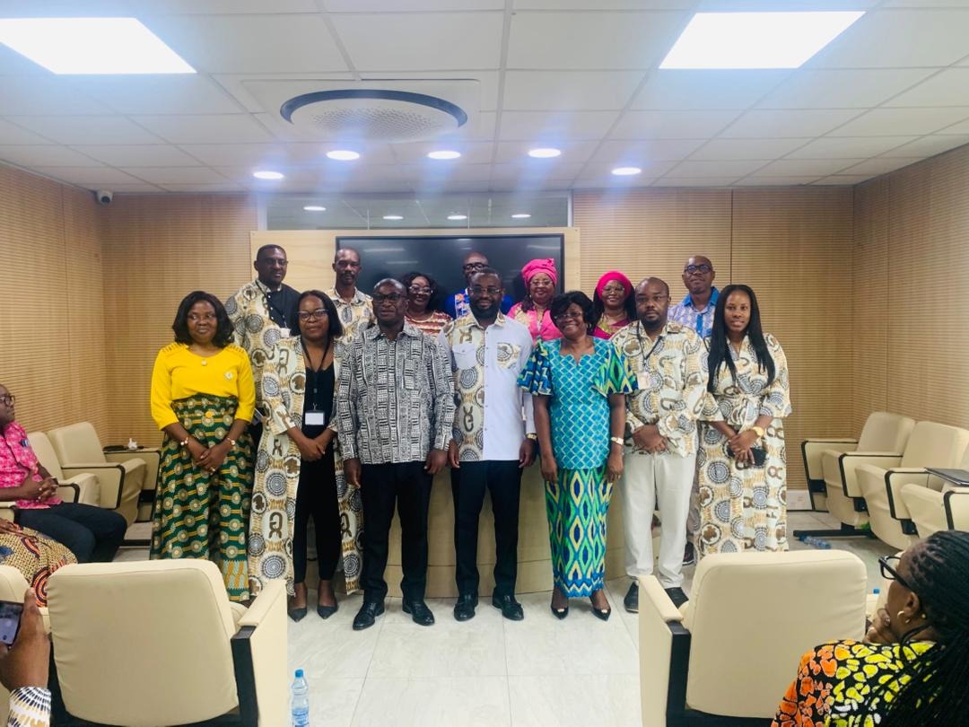  Anges Kevin NZIGOU présent la vision de la plateforme