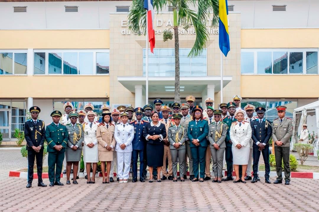 Gabon :  Huguette Nyana Ekoume, marraine de la 17ᵉ promotion de l’École d’Application du Service de Santé Militaire