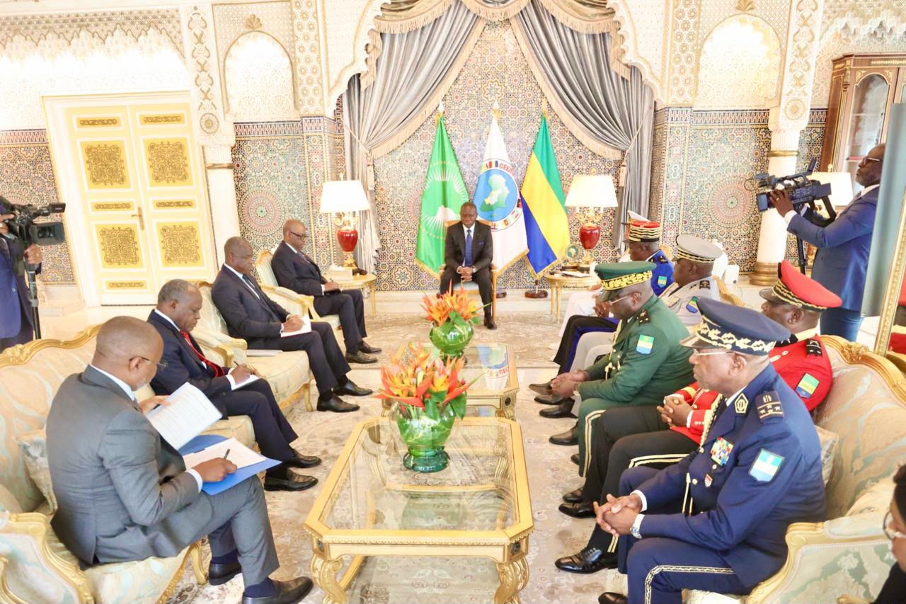  Anges Kevin NZIGOU présent la vision de la plateforme