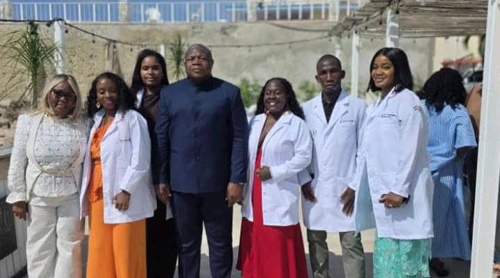  Anges Kevin NZIGOU présent la vision de la plateforme