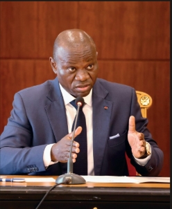  Anges Kevin NZIGOU présent la vision de la plateforme