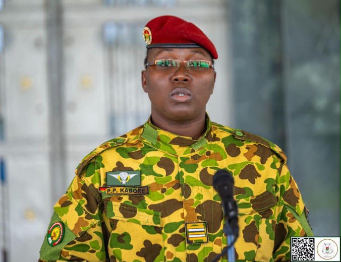 Burkina Faso : Fini les images humiliantes des bénéficiaires aux côtés des dons humanitaires