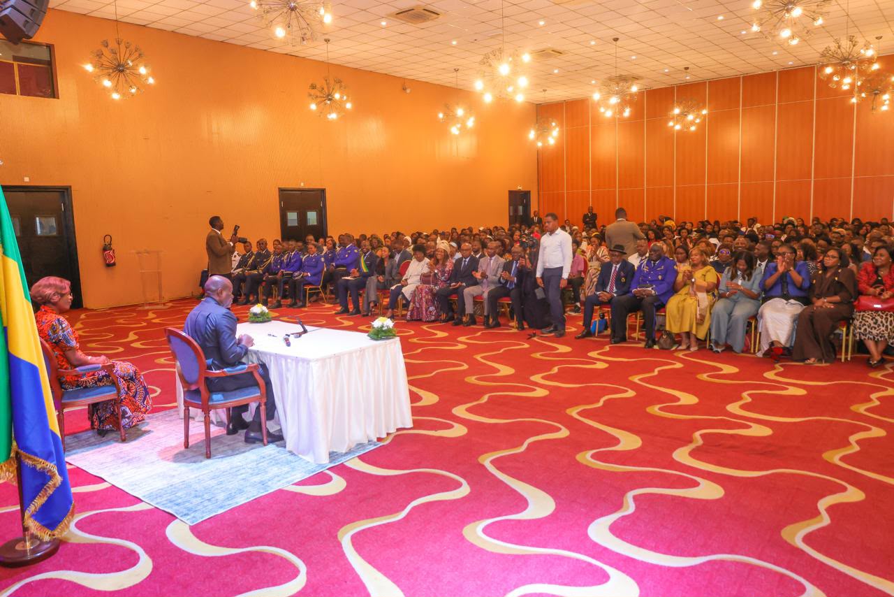 Diaspora : le Président Oligui Nguema à l’écoute des Gabonais d’Abidjan
