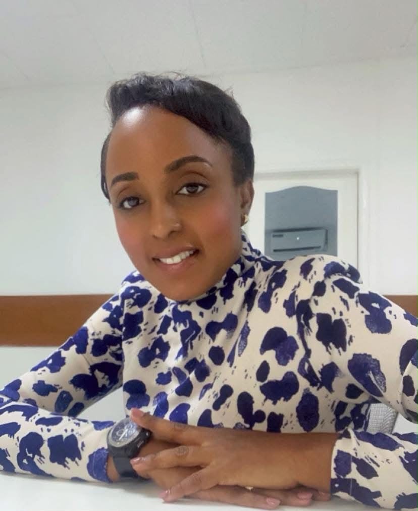 Bourses d’études en France : Fiocca Nadège-Créole, plus connue sous le pseudonyme de créole super nana, invitée de BBC Afrique