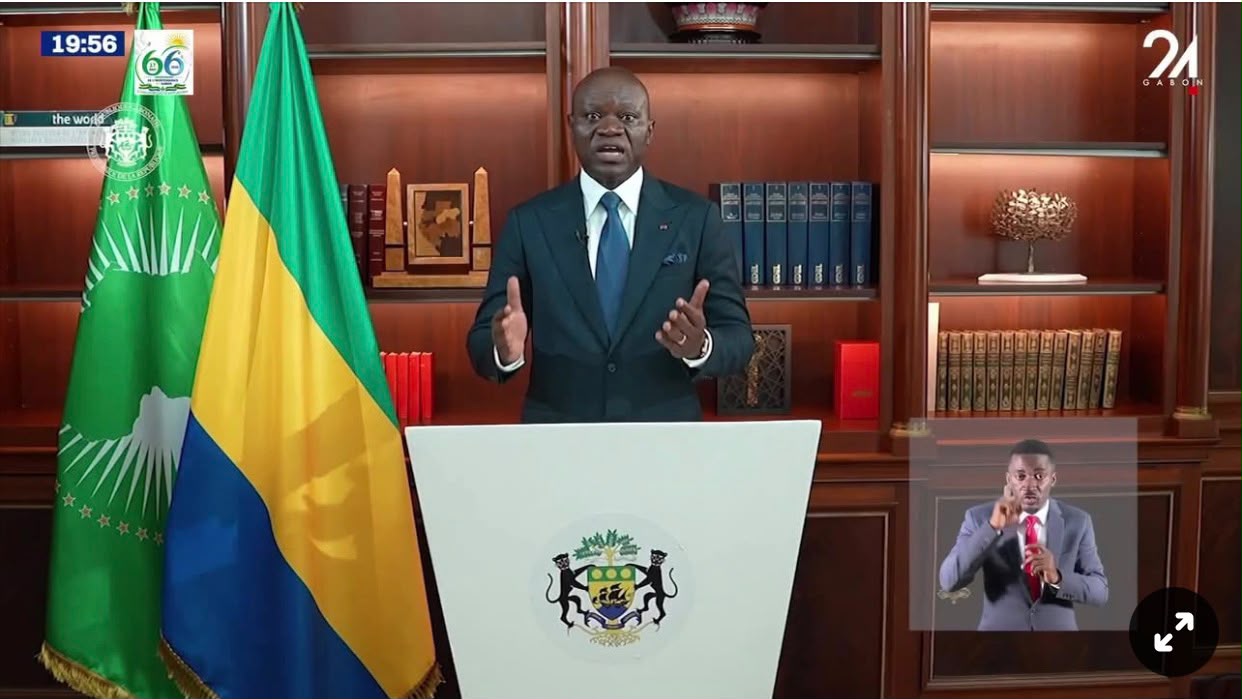  Anges Kevin NZIGOU présent la vision de la plateforme