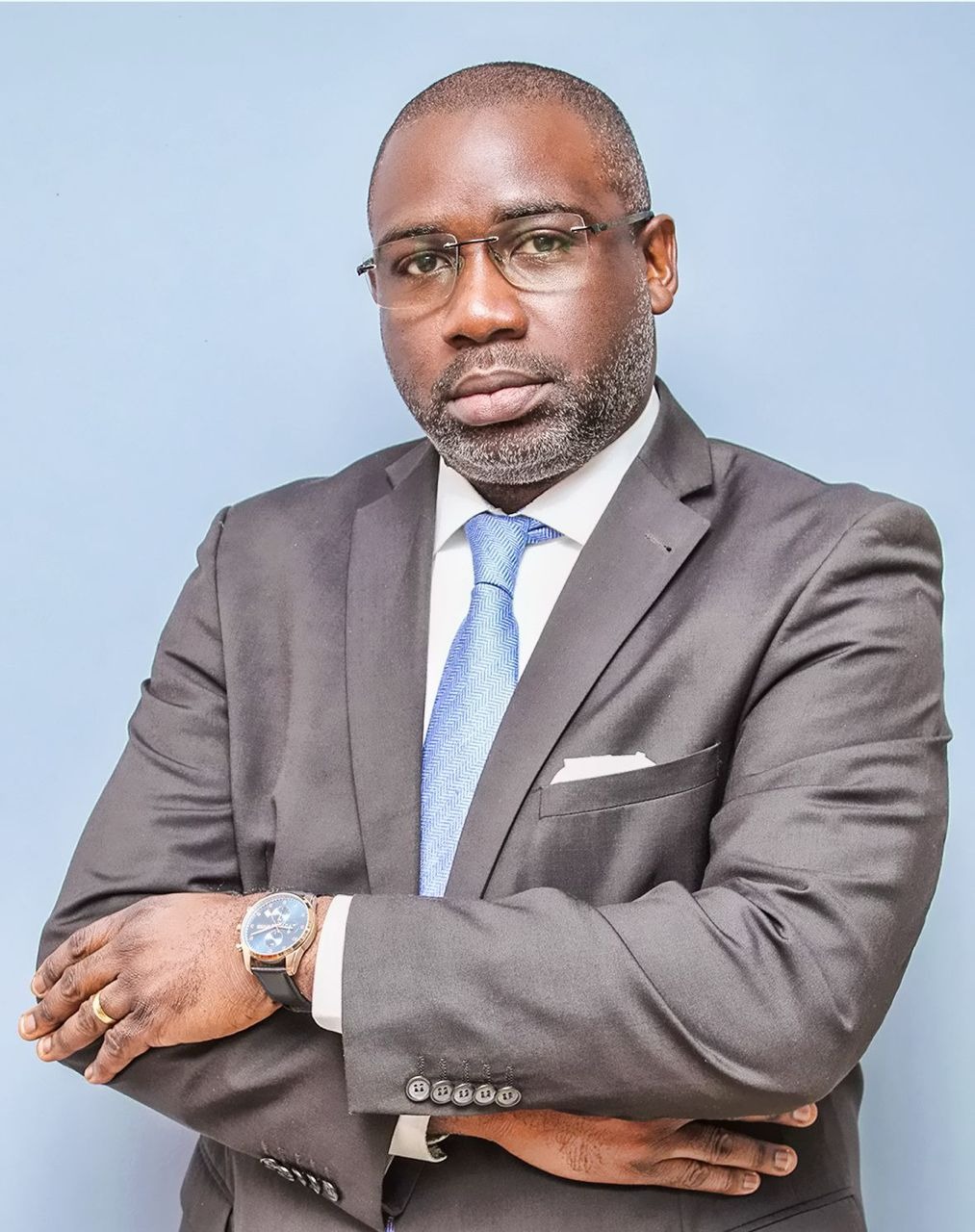 PH immo : Pierre-Hendrix Ondo Ndong livre 400 parcelles à Okolassi avec 11 mois d’avance