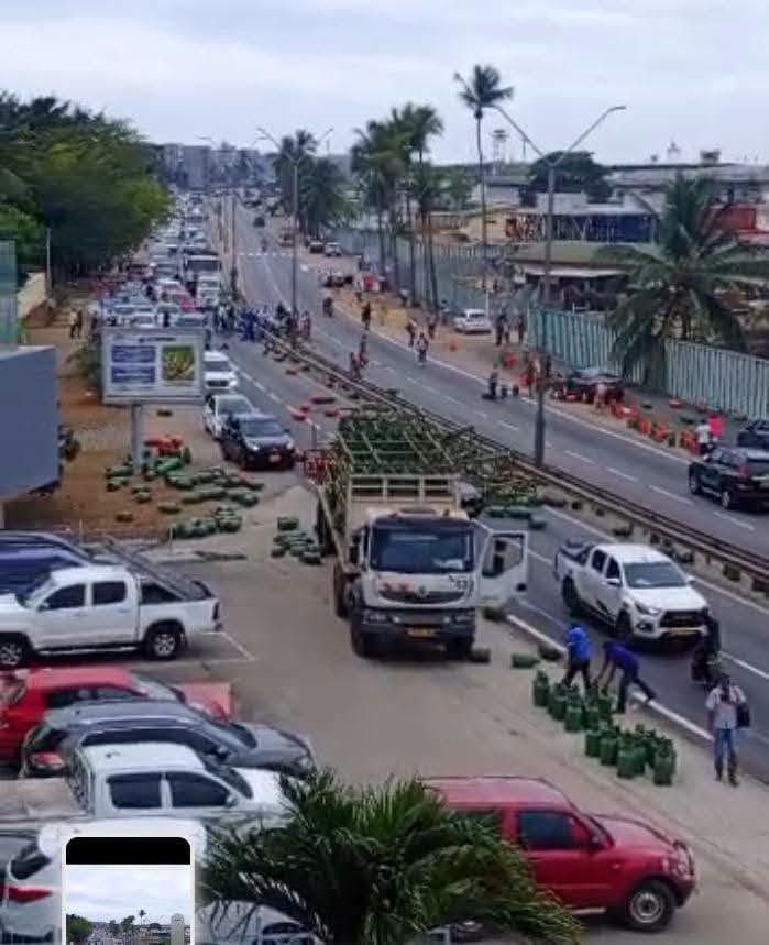 Libreville : importants dégâts matériels après un accident sur l’axe Jardin de Jade-Aéroport
