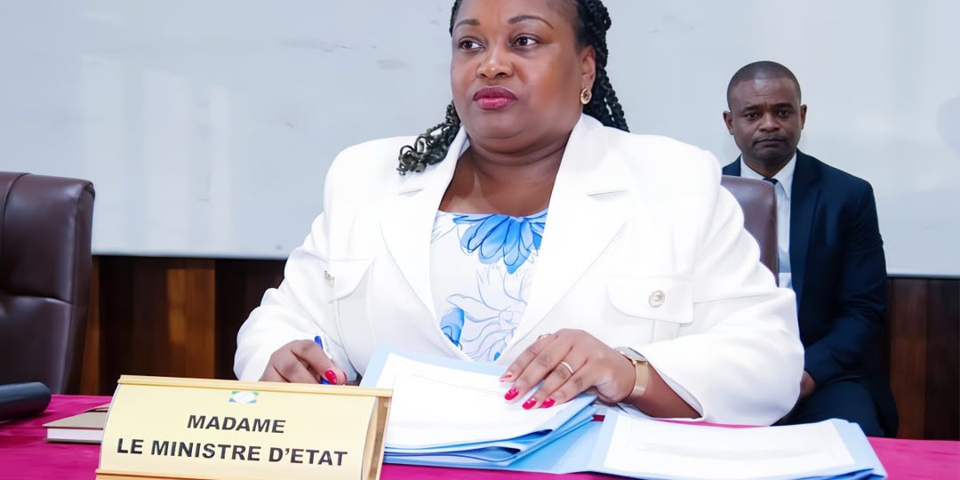  Anges Kevin NZIGOU présent la vision de la plateforme