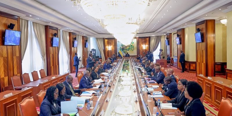  Anges Kevin NZIGOU présent la vision de la plateforme