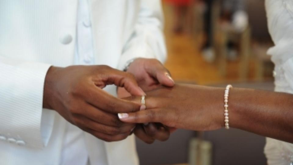 Mariages des filles agées de moins de 18 ans : près de 4 500 cas enregistrés au Gabon